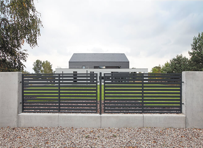 nowoczesne ogrodzenia wisniowski beton atchitektoniczny